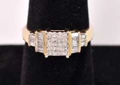 Sparkling Diamond Ring in 14K Yellow Gold