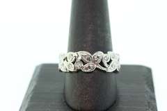 18K WHITE GOLD LADIES DIAMOND BAND