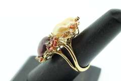 14K GOLD RING AND MATCHING EARRINGS
