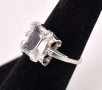 Wonderful White Gemstone Ring in White Gold