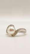Fine Sterling Silver and Pearl Cocktail Ring
