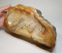 Well marbled petrified wood bowl weighing 2,806g