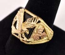 Eagle Design Men's Ring in Yellow Gold