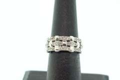 LADIES 14K WHITE GOLD AND DIAMOND BAND