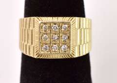 Sensational Diamond Ring in 14K Yellow Gold