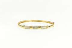 14K Yellow Gold 0.50 Ctw Diamond Cluster Banded Oval Bangle Bracelet
