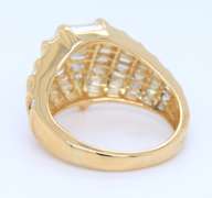 Majestic 18kt Yellow Gold Diamond Ring