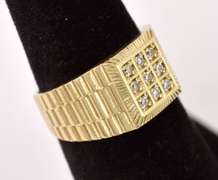Sensational Diamond Ring in 14K Yellow Gold