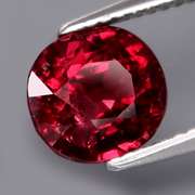 Simply lovely 3.12ct violet pink Rhodolite Garnet