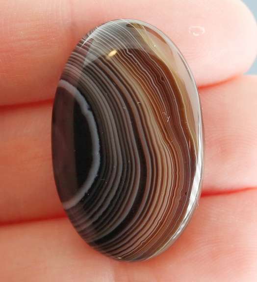 Amazingly well defined 33.84ct striped Agate