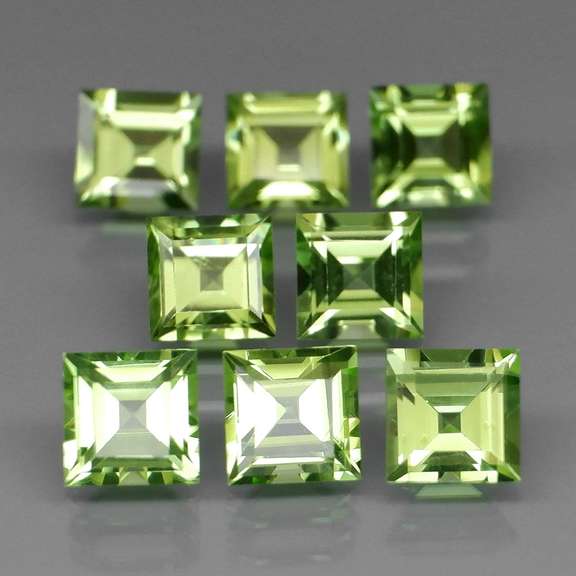 Princess cut unheated! 5.93ct Peridot set
