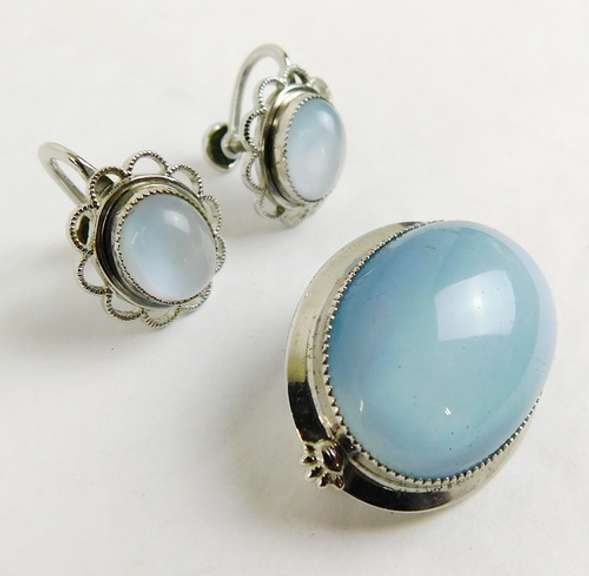 Vintage White Gold Filled Brooch & Earrings