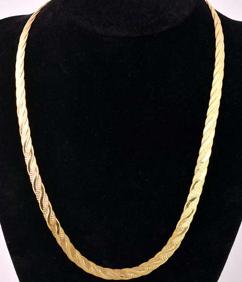 Brilliant Braided Herringbone Necklace in 14K Yellow Gold