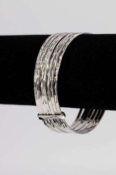 .925 Sterling Silver Baby 7 Day Bangle Bracelet Inside Diameter 55mm