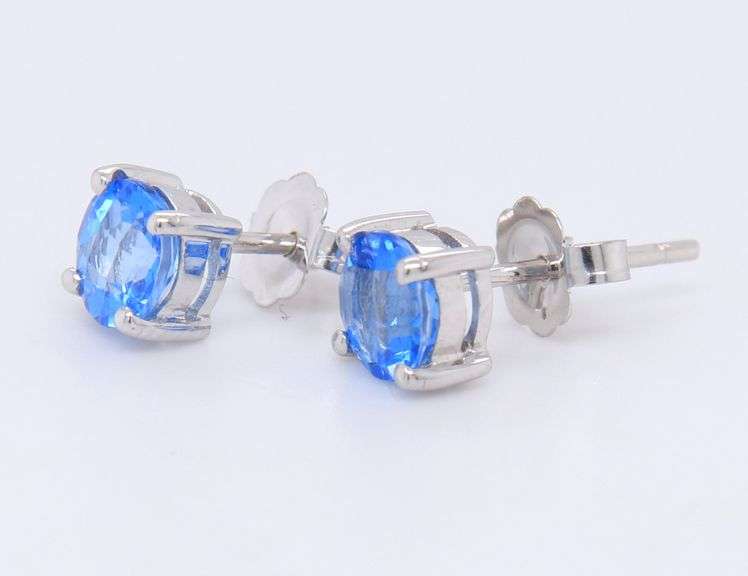 Gorgeous White Gold Blue Topaz Stud Earrings