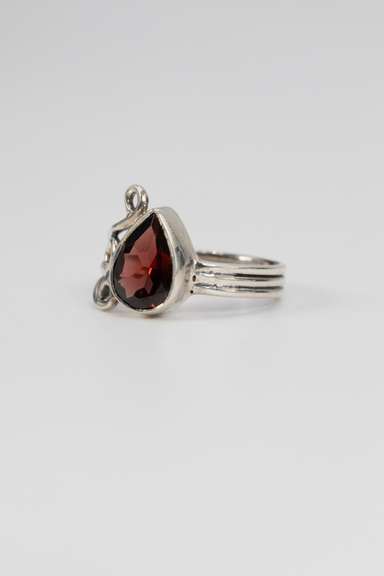 Sterling Silver Garnet Gemstone Ring