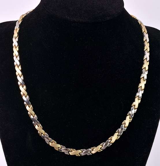 Stunning "XO" Style Necklace in Two-Tone Gold