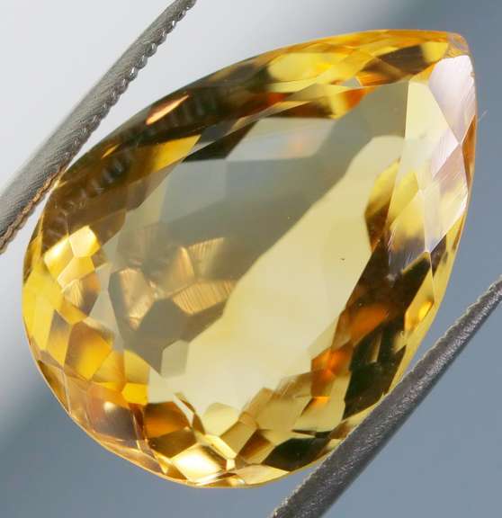 Vibrant! 9.49ct Golden orange unheated Citrine