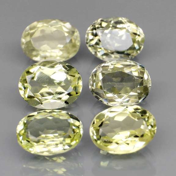Glittering 8.87ct blonde Sillimanite set