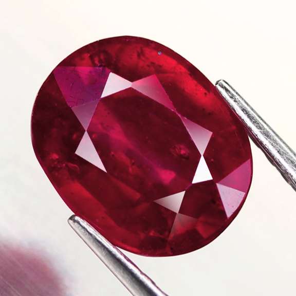 Fantastic 4.56ct oval cut rich blood red Ruby