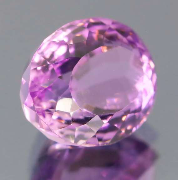 Beautiful 12.23ct natural violet pink Amethyst