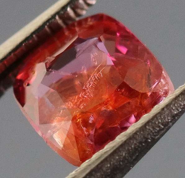 Crazy .67ct untreated peach Spinel