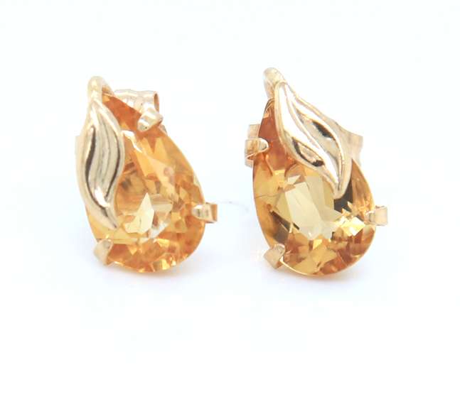 Lovely Yellow Gold Pear Citrine Stud Earrings