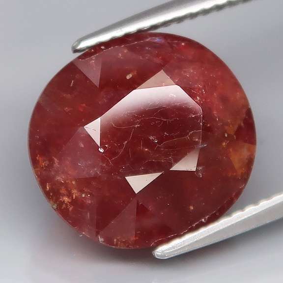 Eye catching 11.06ct UNHEATED Tanzanian Sapphire