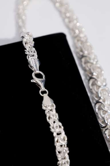 Sterling Silver Graduated Byzantine Necklace 7mm-11mm 16 Inch