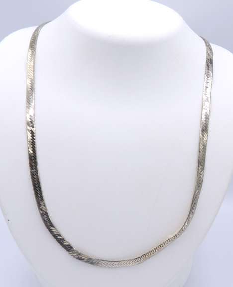 Vintage 925 Sterling Silver Herringbone Necklace
