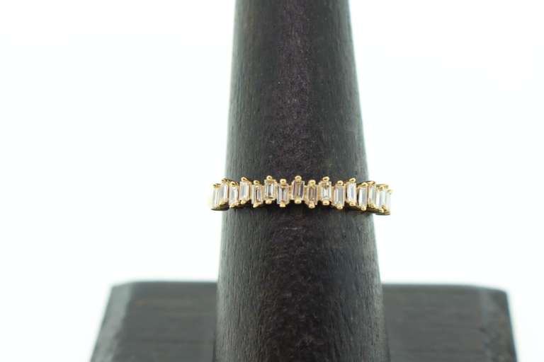 Unique 18kt Yellow Gold Diamond Band