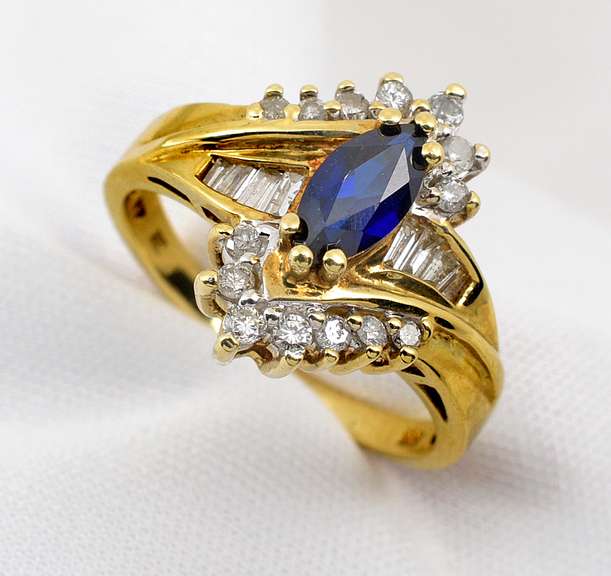Glittering Sapphire and Diamond Ring