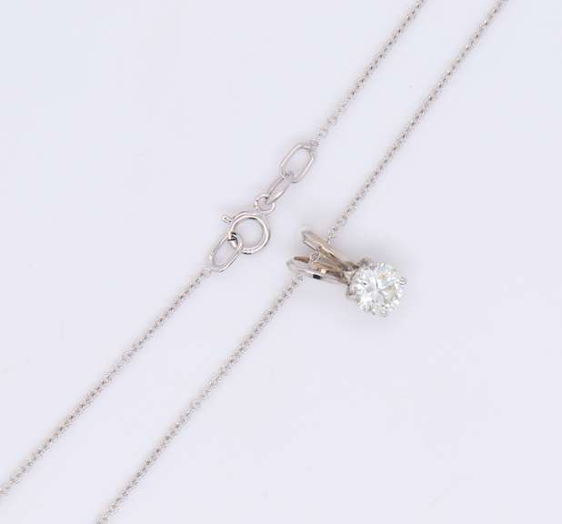Sparkling 14kt White Gold approximate 0.50ct Diamond Solitaire Pendant on chain necklace