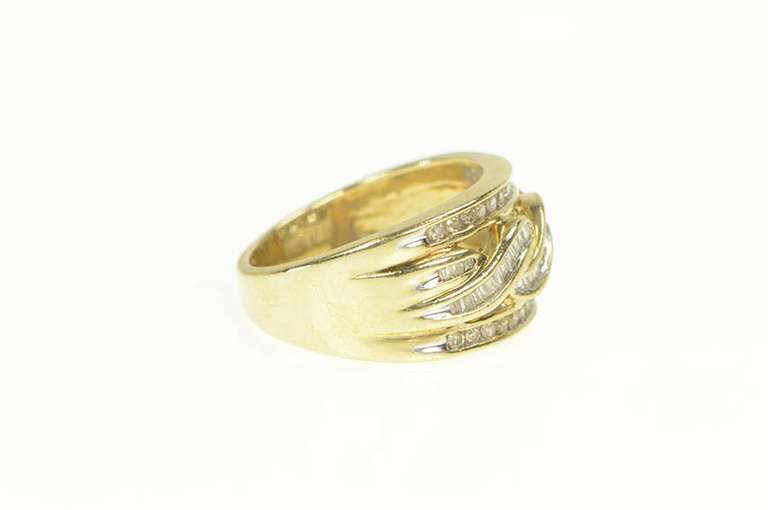 10K Yellow Gold 0.50 Ctw Diamond Twist Graduated Band Ring