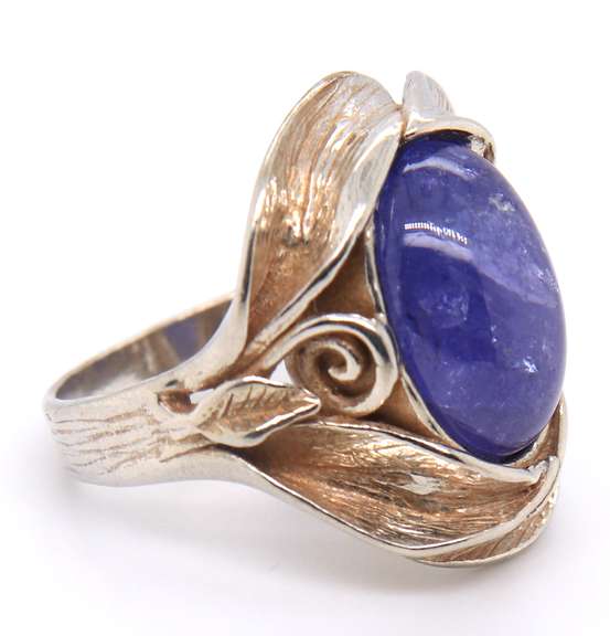 Vintage 925 Sterling Silver Lapis Ring