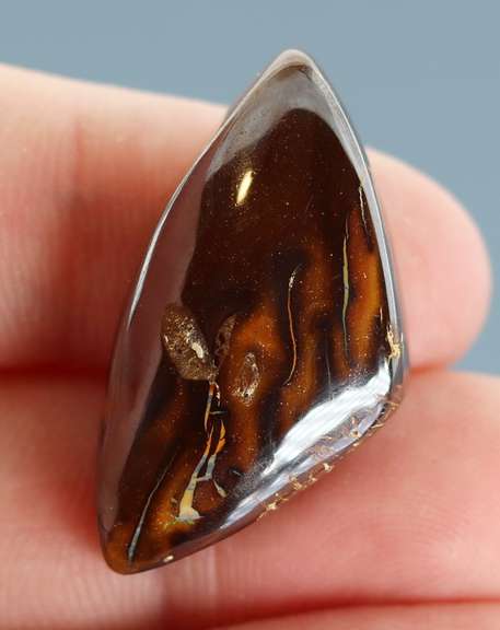 Gorgeous 34.22ct top luster Australian Boulder Opal