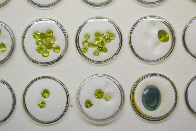 Color Loose Gemstone Tray Lot