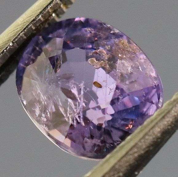 Awesome color! 1.25ct UNHEATED blue violet Sapphire