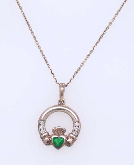 Vintage 925 Sterling Silver Claddagh Pendant on Chain