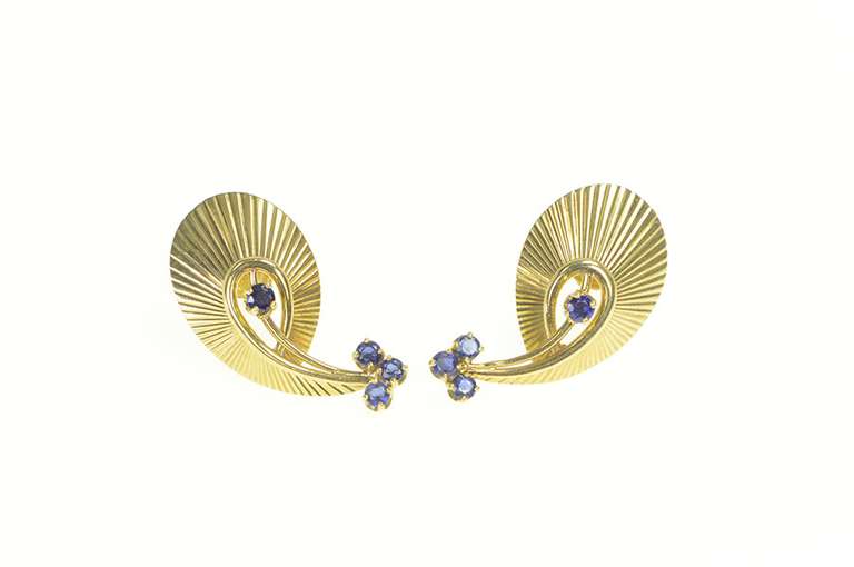 14K Yellow Gold 1960's Sapphire Ornate Grooved Swirl Drop Earrings