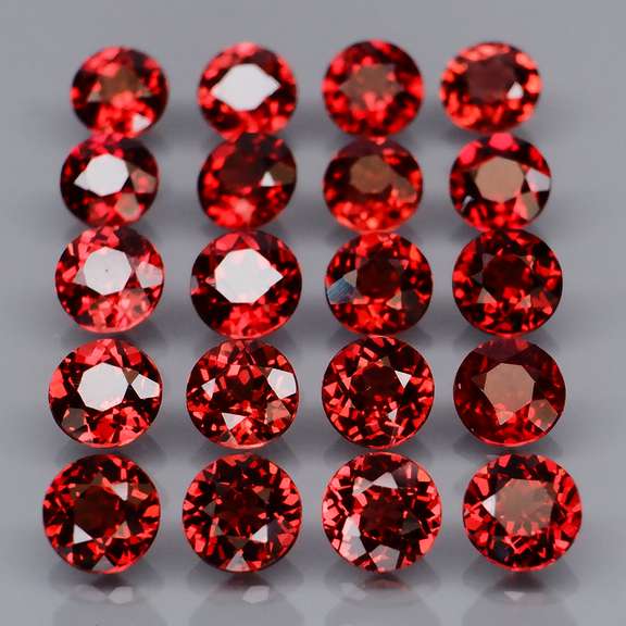 Premium 6.66ct solitaire cut cherry red Garnet set