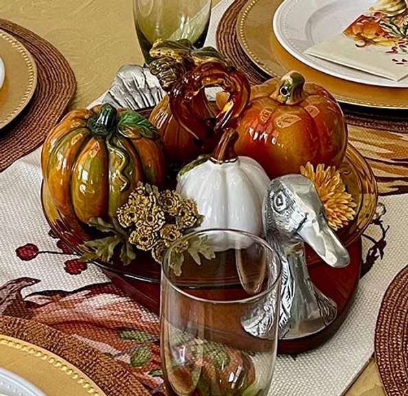 Vintage Wooden Bread Board, Serving Tray or Trivet With Pewter Duck Head and Tail