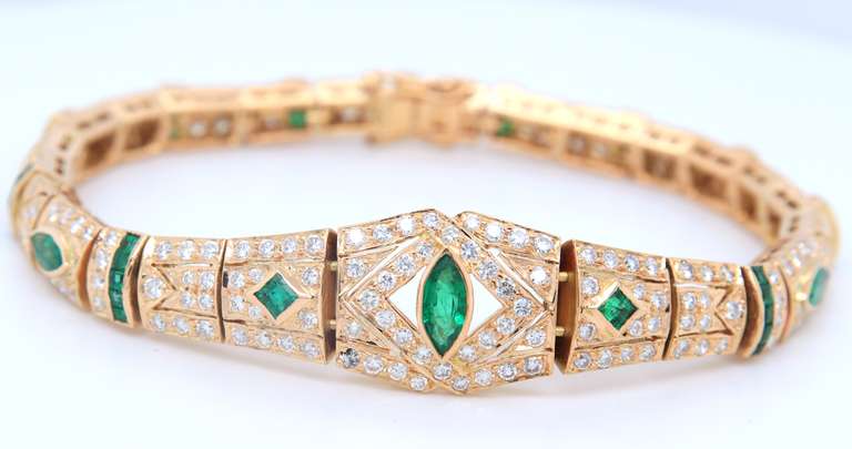 Unforgettable 18kt Yellow Gold Marquise and Square Shape Emerald and Diamond Bracelet