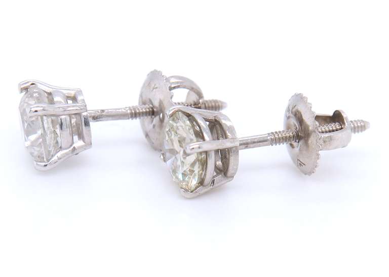 One Pair of White Gold 1.50cts Diamond Stud Earrings