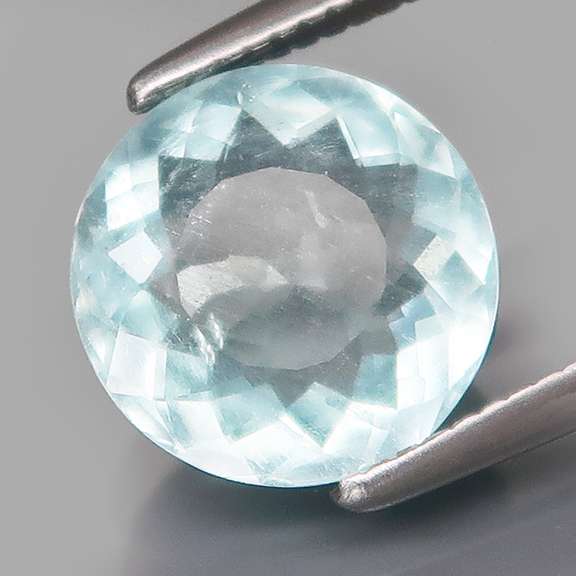 Bright 1.61ct sky blue round cut Aquamarine