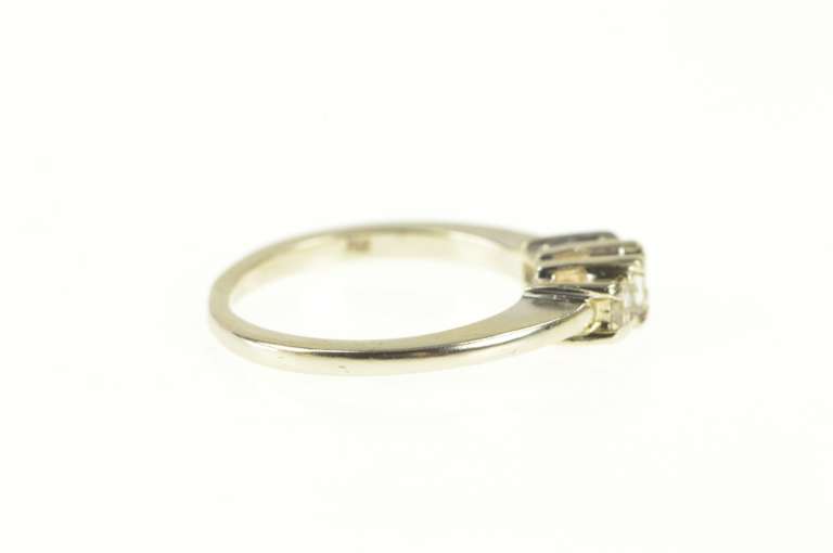 14K White Gold 0.20 Ctw Three Stone Princess Engagement Ring