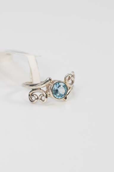Sterling Silver Blue Topaz Gemstone Ring