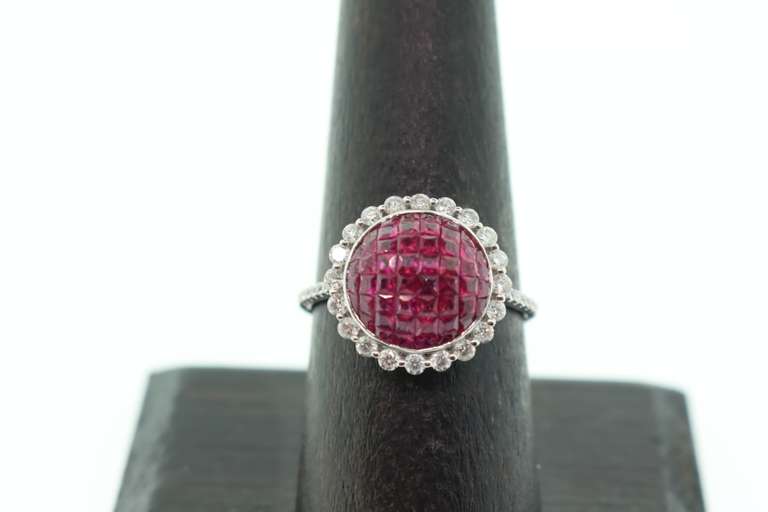 Stupendous Cluster Ruby 18k White Gold Solar Ring rimmed with Diamonds