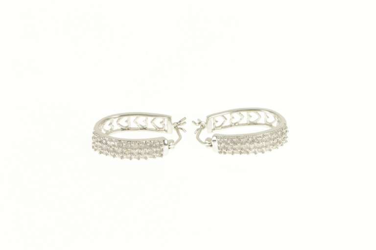 10K White Gold 0.50 Ctw Pave Diamond Encrusted Oval Hoop Earrings