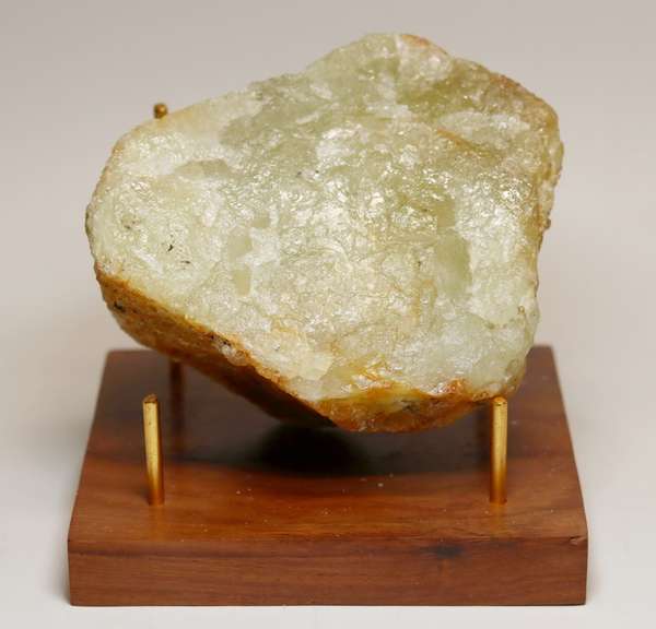 Large! 2.74 POUND uncut Aquamarine!